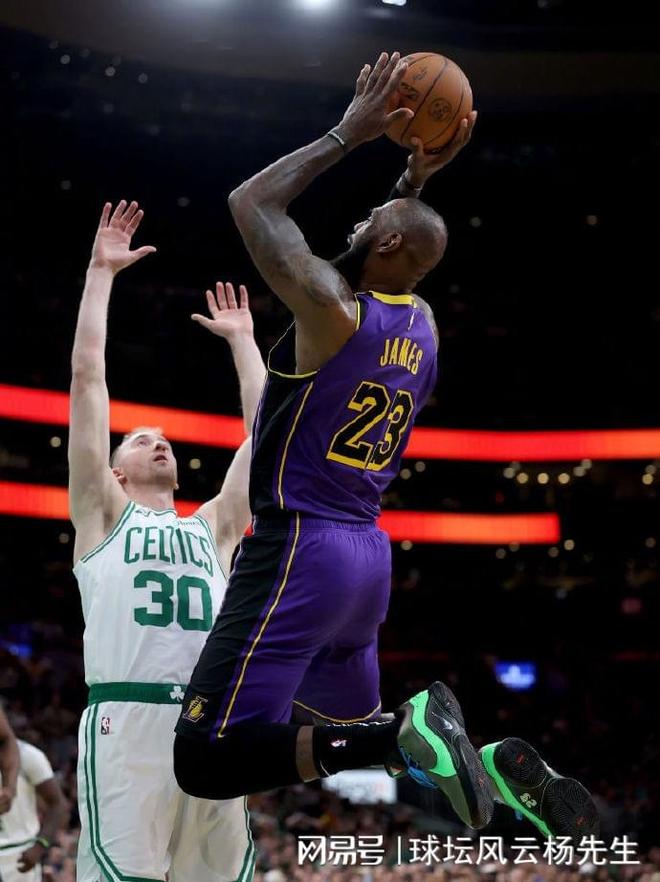 九游-关于塔图姆连续十场比赛得分超过战术调整,湖人挑战极限!的信息